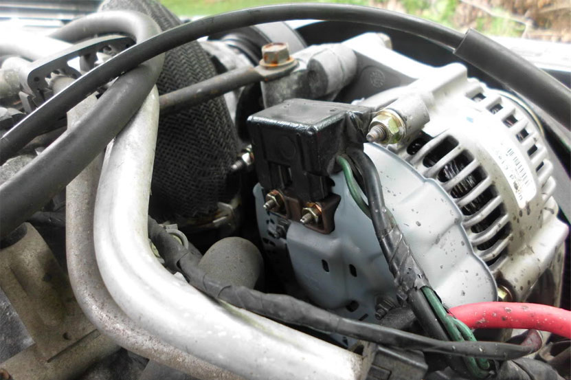 How To Install a Voltage Regulator on a 1993 Jeep Grand Cherokee 5.2L