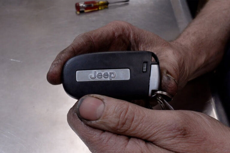 How to Change the Battery in a Jeep Key Fob - Jeep Easter Egg